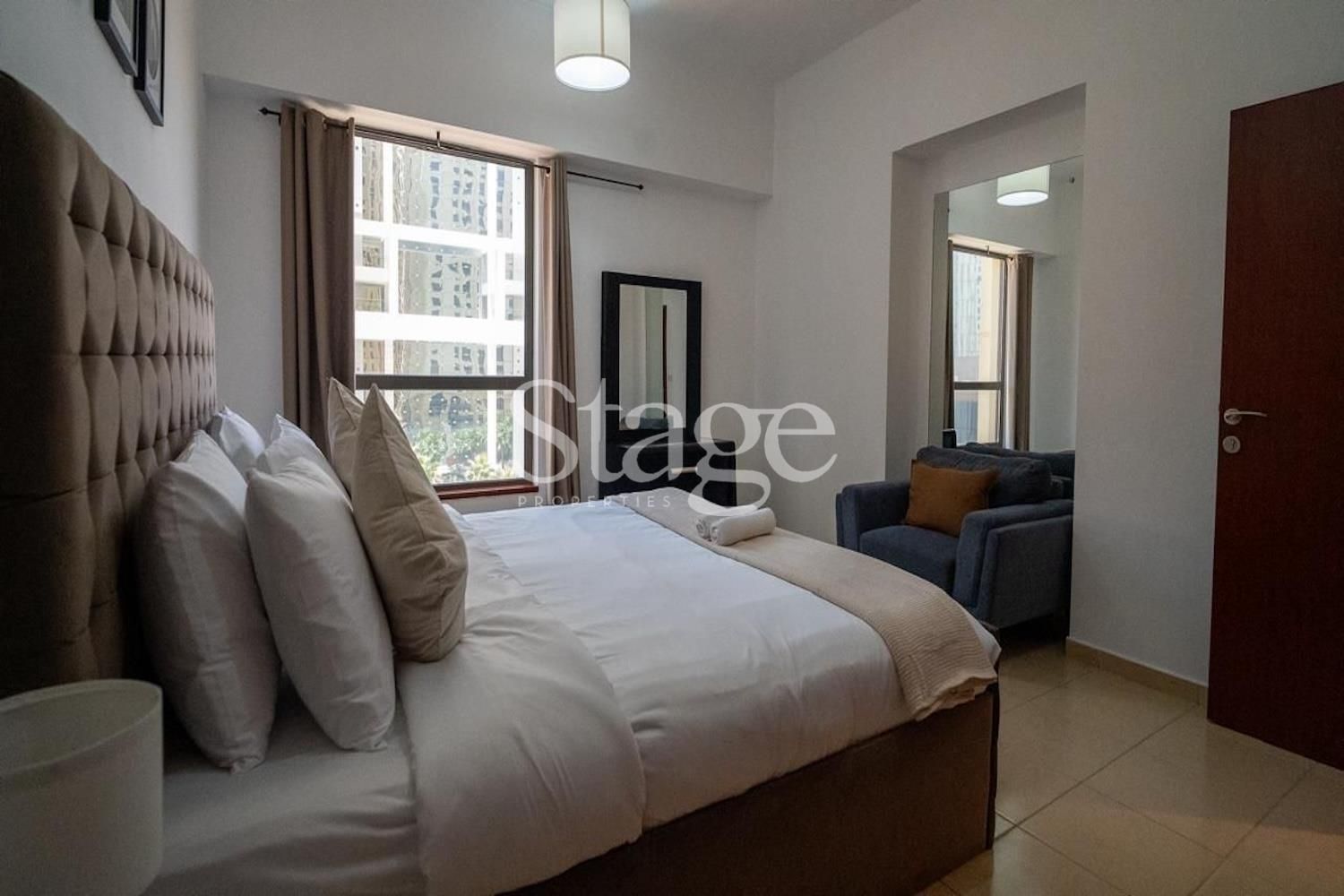 شقة من ٣ غرف نوم للإيجار في Jumeirah Beach Residence، Dubai AP9145L