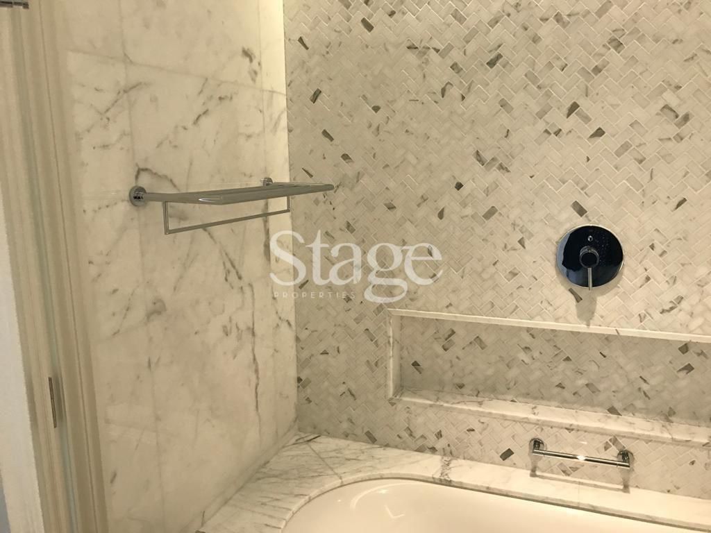 شقة من غرفة نوم للإيجار في Downtown Dubai، Dubai AP7837L