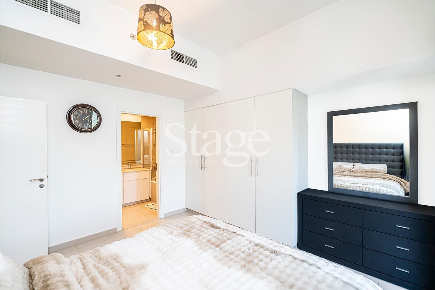 2 bedrooms apartment for Sale in Town Square, Dubai AP9591S