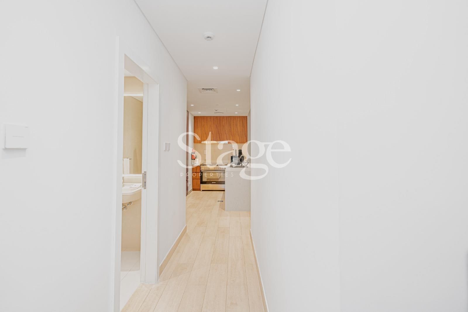 2 bedrooms apartment for Rent in Jumeirah, Dubai AP8121L