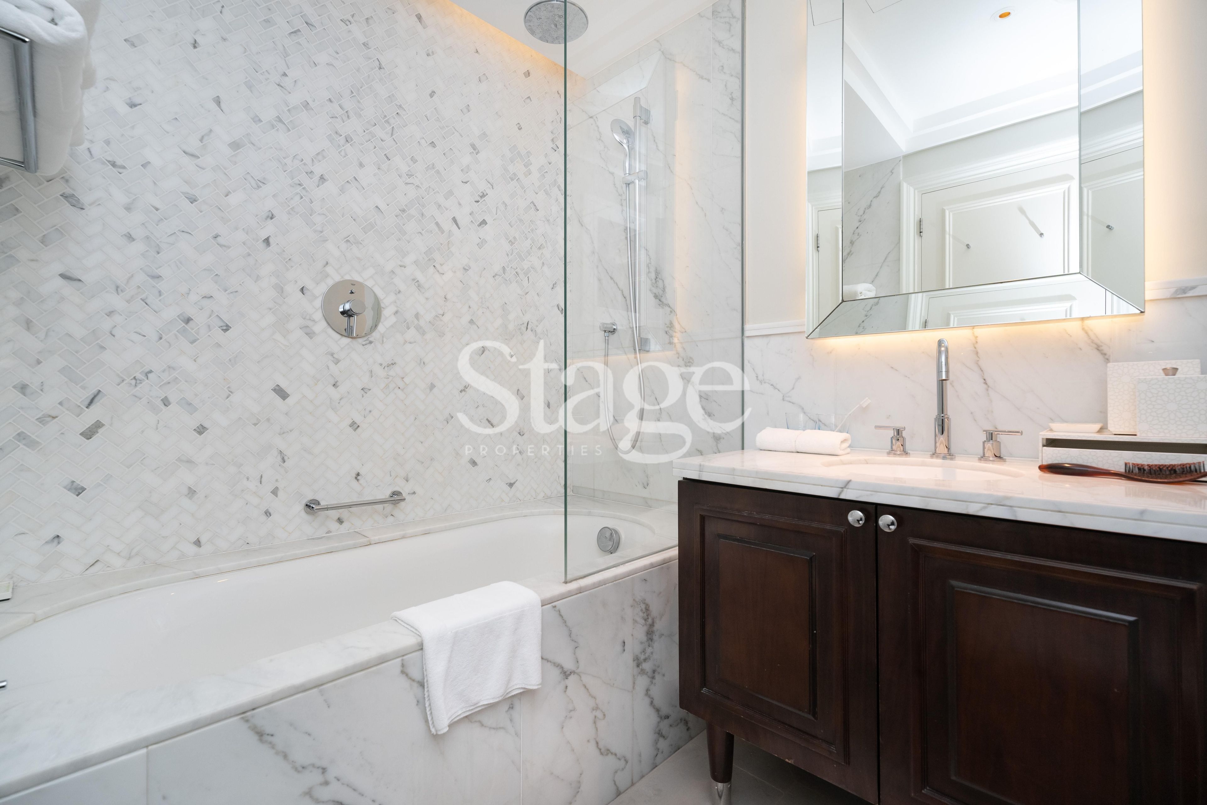 شقة من غرفة نوم للإيجار في Downtown Dubai، Dubai AP7544L