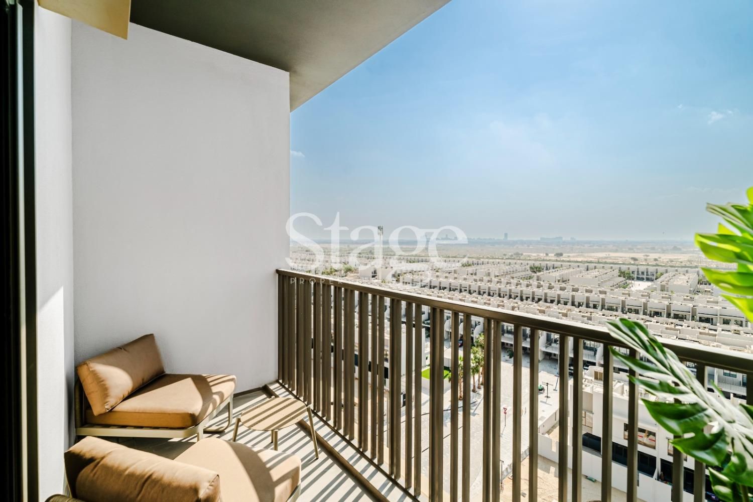 Studio for Rent in Mohammed Bin Rashid City, Dubai AP7486L