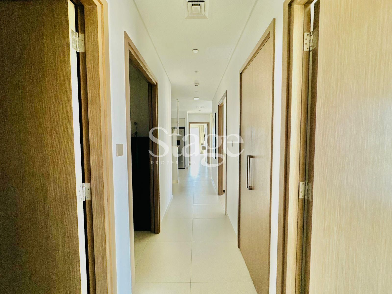 3 bedrooms apartment for Rent in Downtown Dubai, Dubai AP9571L