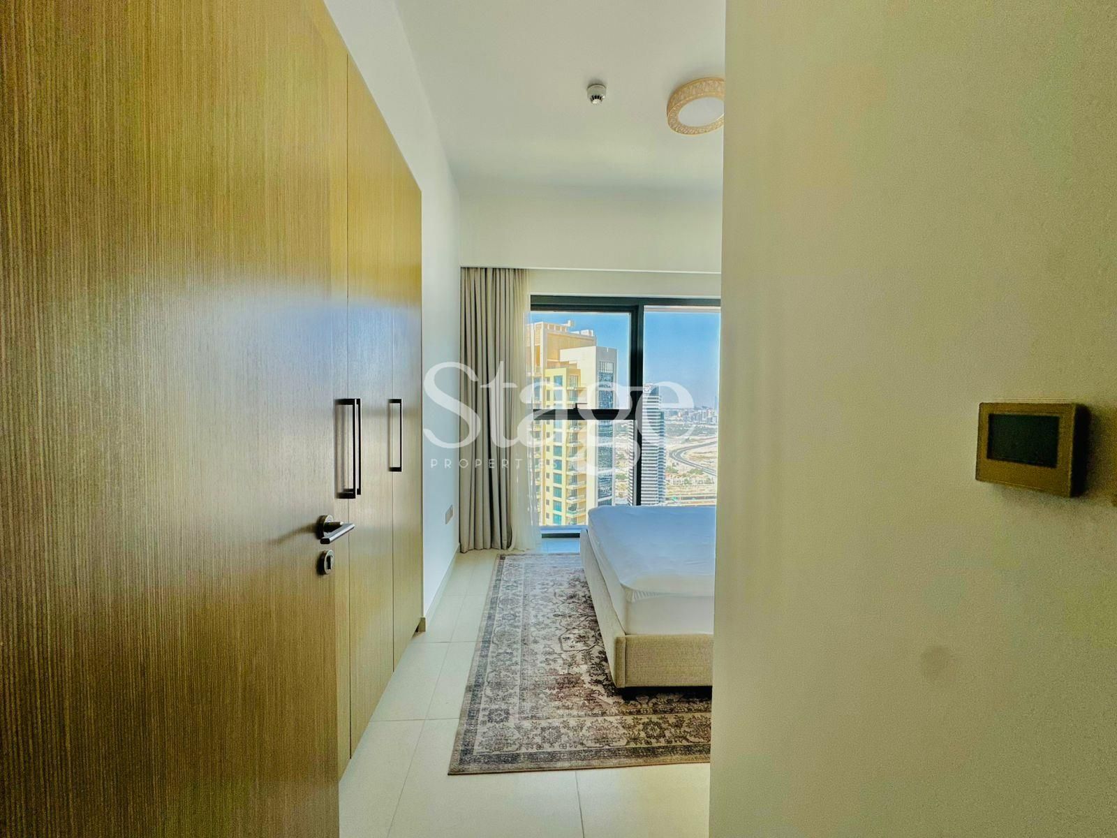 3 bedrooms apartment for Rent in Downtown Dubai, Dubai AP9571L