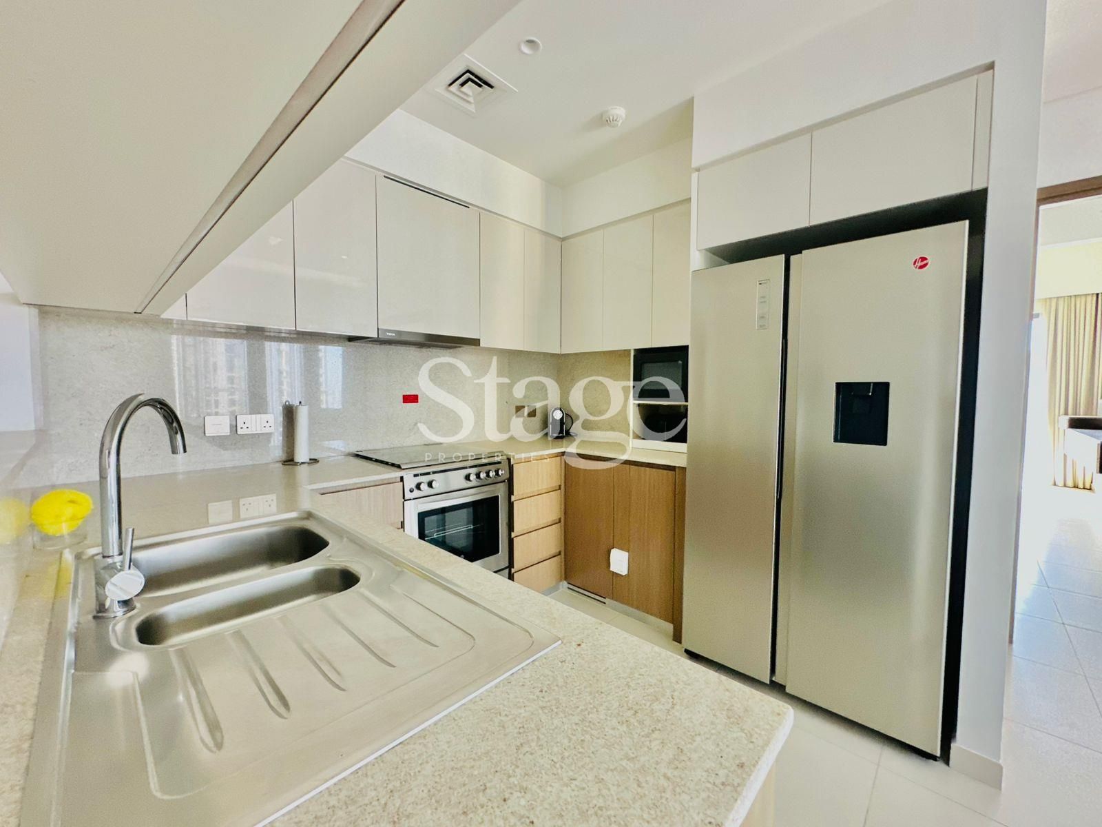 3 bedrooms apartment for Rent in Downtown Dubai, Dubai AP9571L