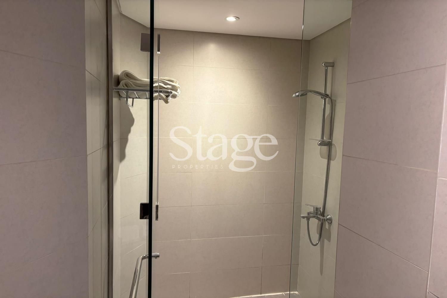 Studio for Rent in Business Bay, Dubai AP9323L