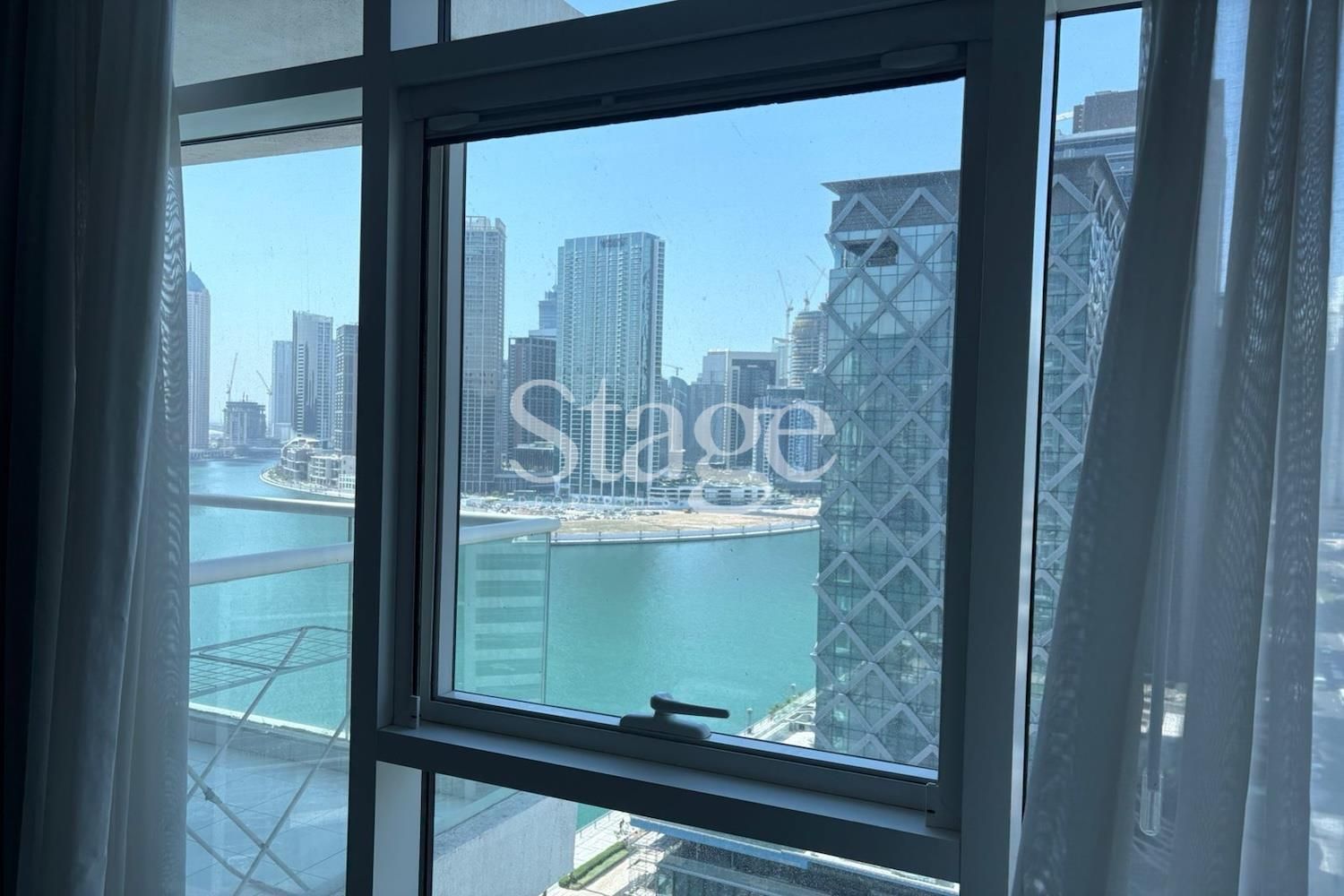 Studio for Rent in Business Bay, Dubai AP9323L