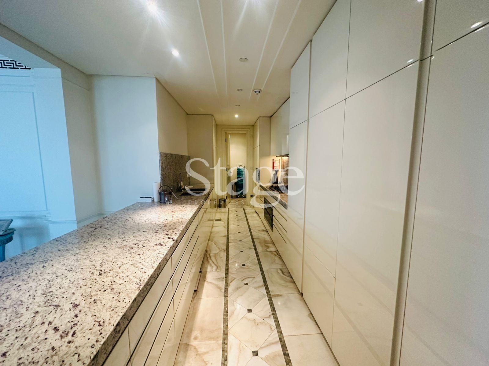 شقة من ٣ غرف نوم للإيجار في Culture Village، Dubai AP9915L
