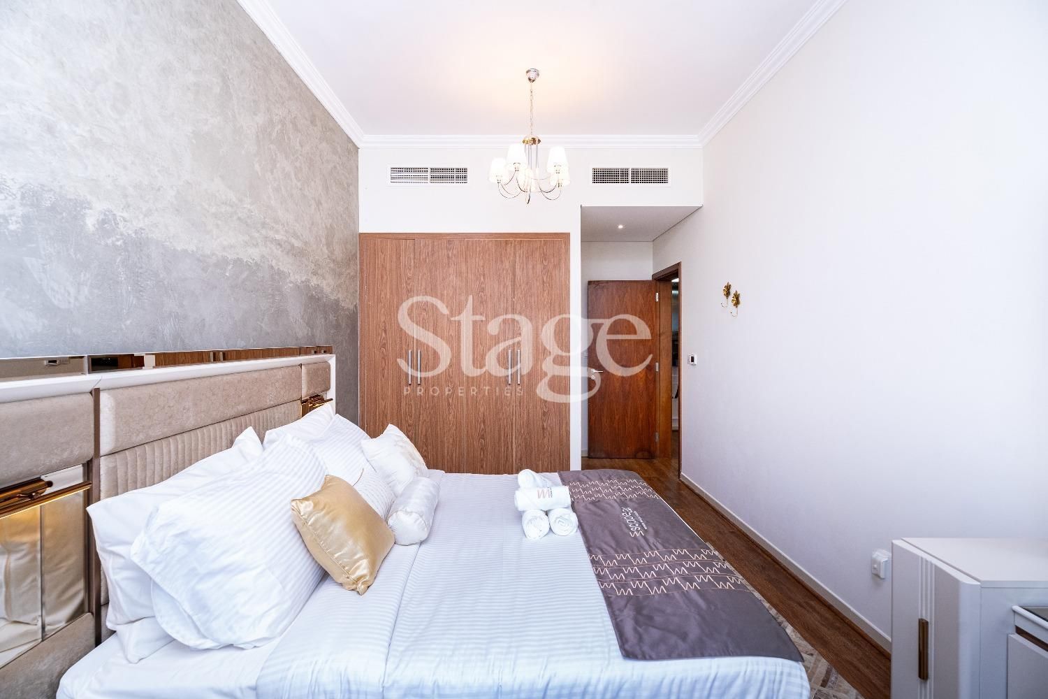 شقة من غرفة نوم للإيجار في Downtown Dubai، Dubai AP7976L