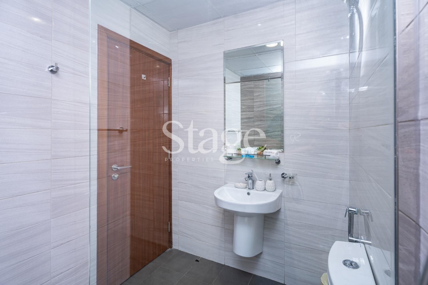 شقة من غرفة نوم للإيجار في Downtown Dubai، Dubai AP7976L