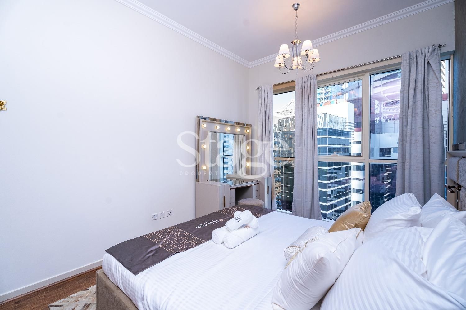 شقة من غرفة نوم للإيجار في Downtown Dubai، Dubai AP7976L