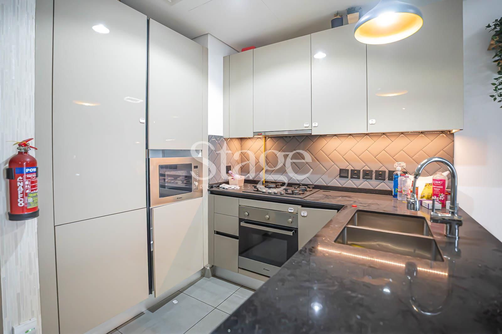 2 bedrooms apartment for Rent in Jumeirah Village Circle, Dubai AP10102L