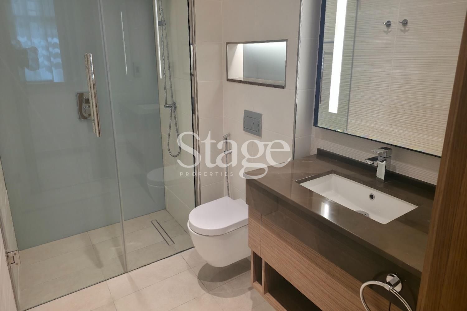 Studio for Rent in Al Jaddaf, Dubai AP9038L