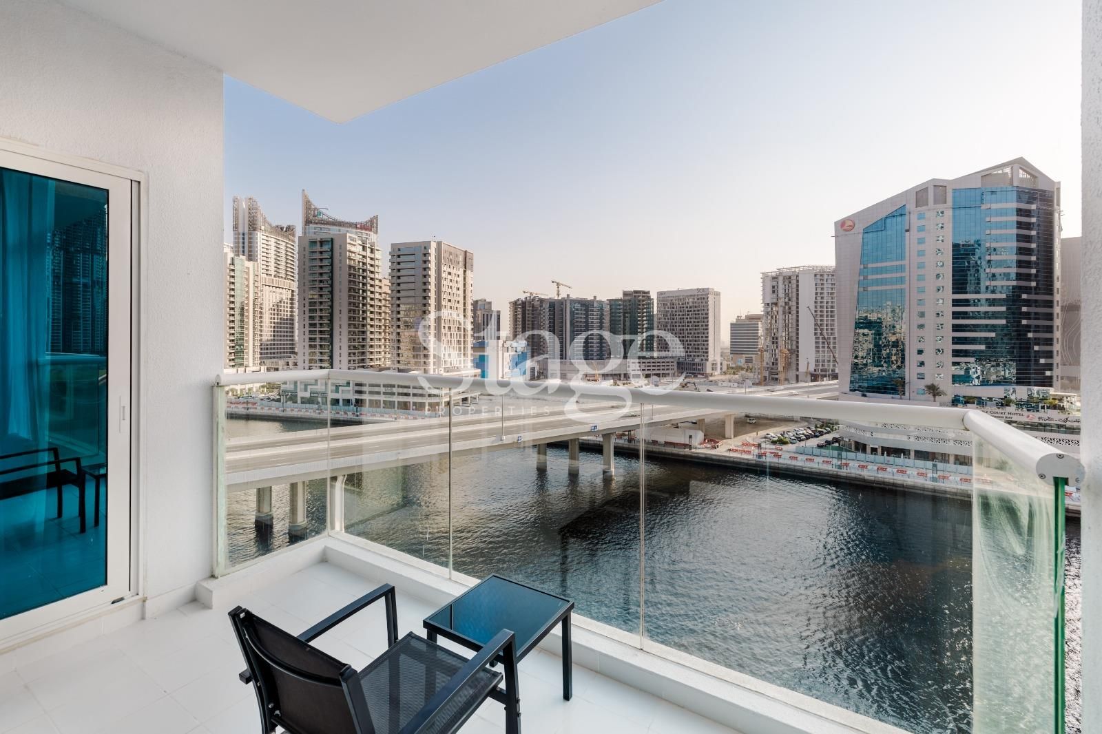 2 bedrooms apartment for Sale in Business Bay, Dubai AP7654S
