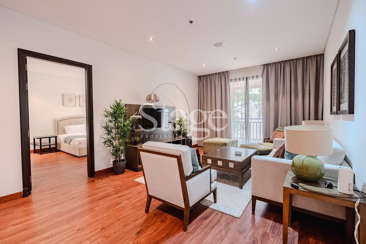 2 bedrooms apartment for Rent in Palm Jumeirah, Dubai AP9245L