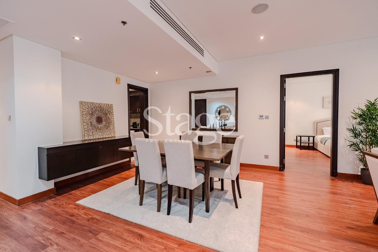 2 bedrooms apartment for Rent in Palm Jumeirah, Dubai AP9245L