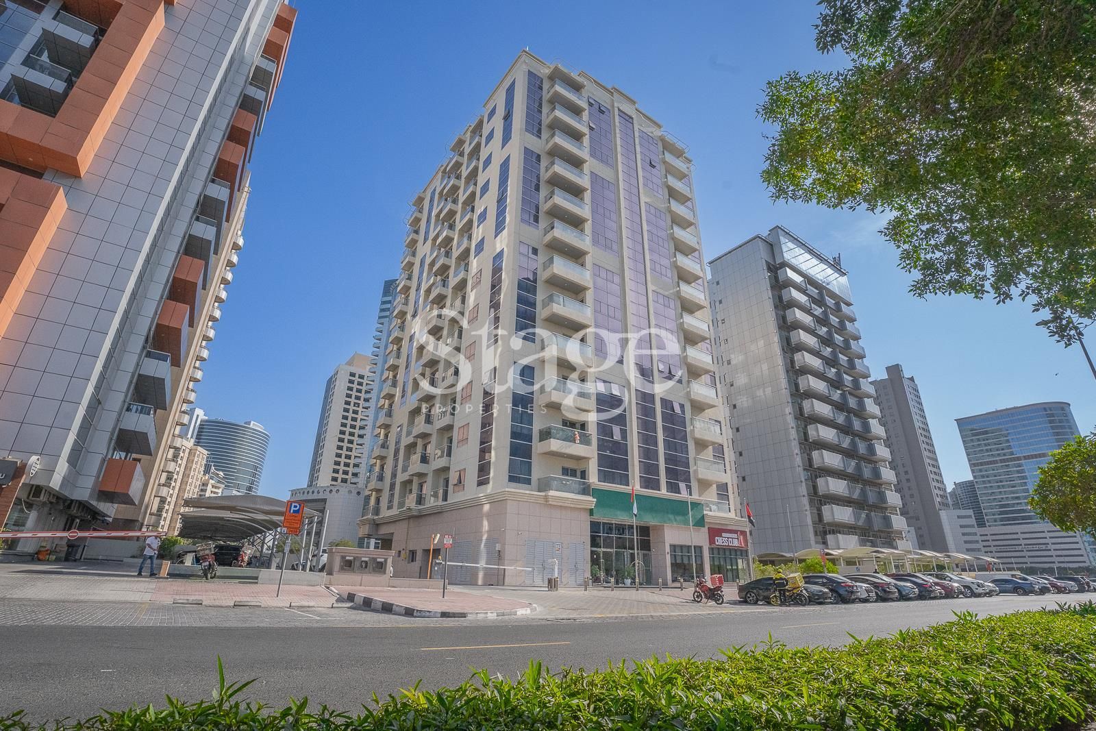 2 bedrooms apartment for Rent in Barsha Heights (Tecom), Dubai AP7639L