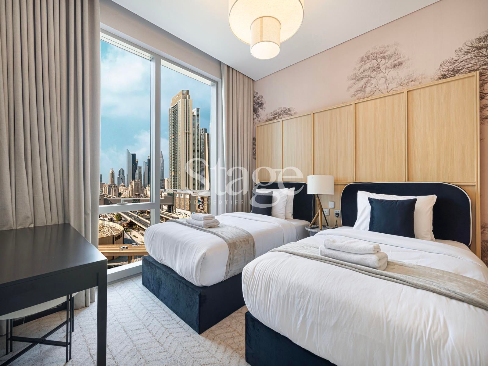 3 bedrooms apartment for Rent in Downtown Dubai, Dubai AP10176L