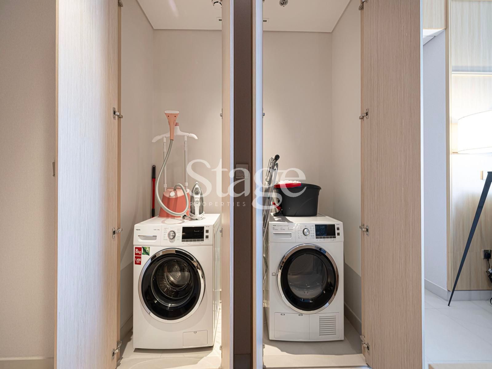 3 bedrooms apartment for Rent in Downtown Dubai, Dubai AP10176L