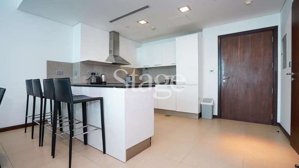 1 bedroom apartment for Sale in DIFC, Dubai AP8171S