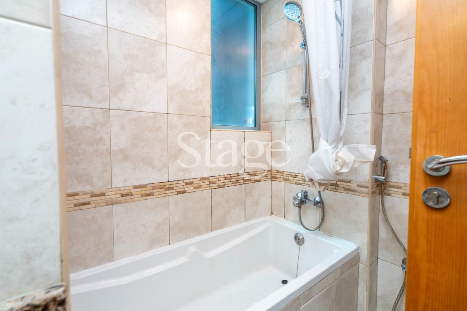 1 bedroom apartment for Rent in Dubai Marina, Dubai AP7747L