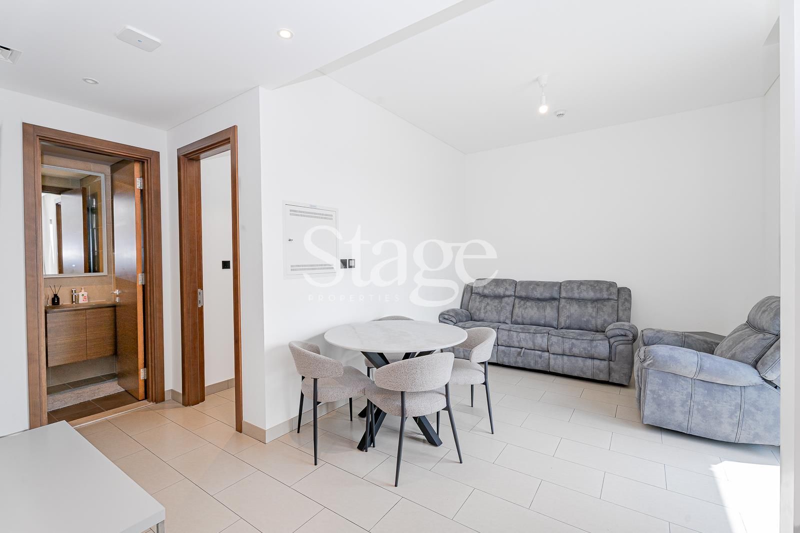 1 bedroom apartment for Rent in Mohammed Bin Rashid City, Dubai AP7677L