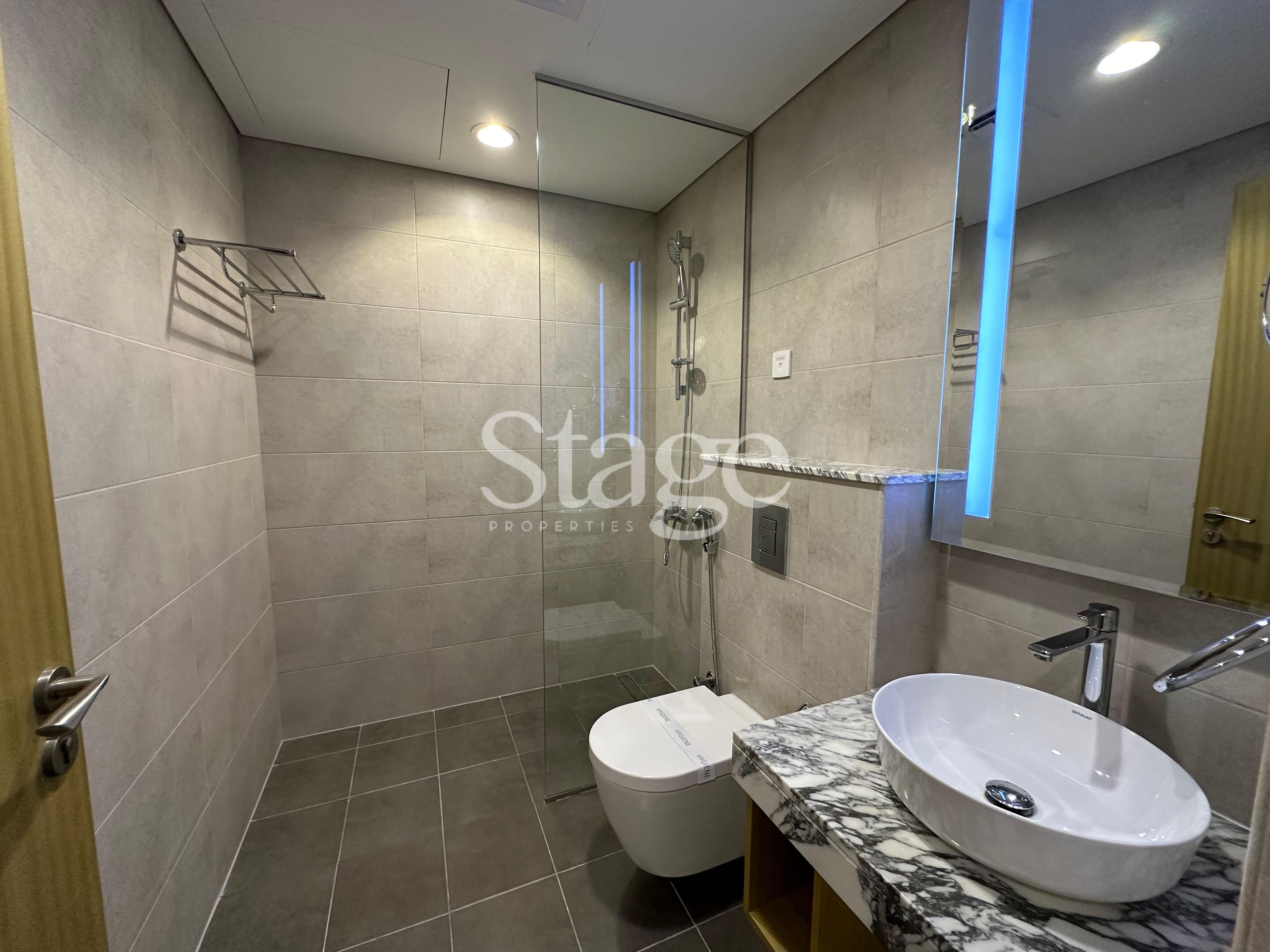 Studio for Sale in Business Bay, Dubai AP8585S