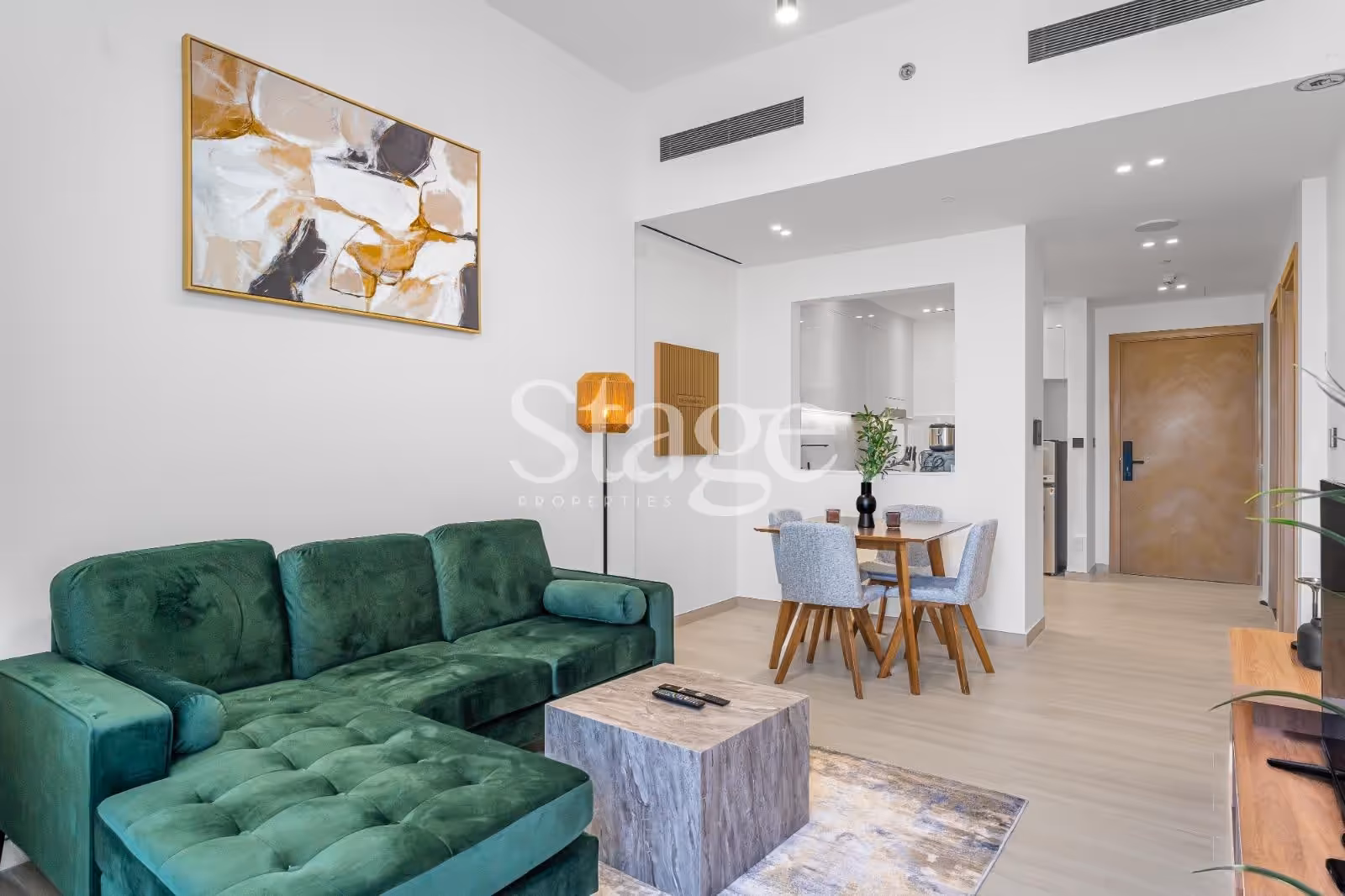 Fully Furnished | High Floor | Ready to Move