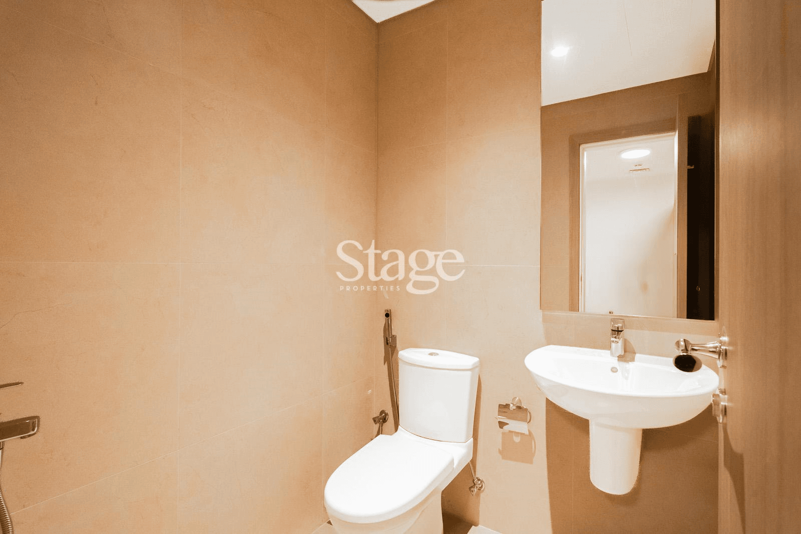 3 bedrooms apartment for Sale in Jumeirah Lake Towers, Dubai AP7242S