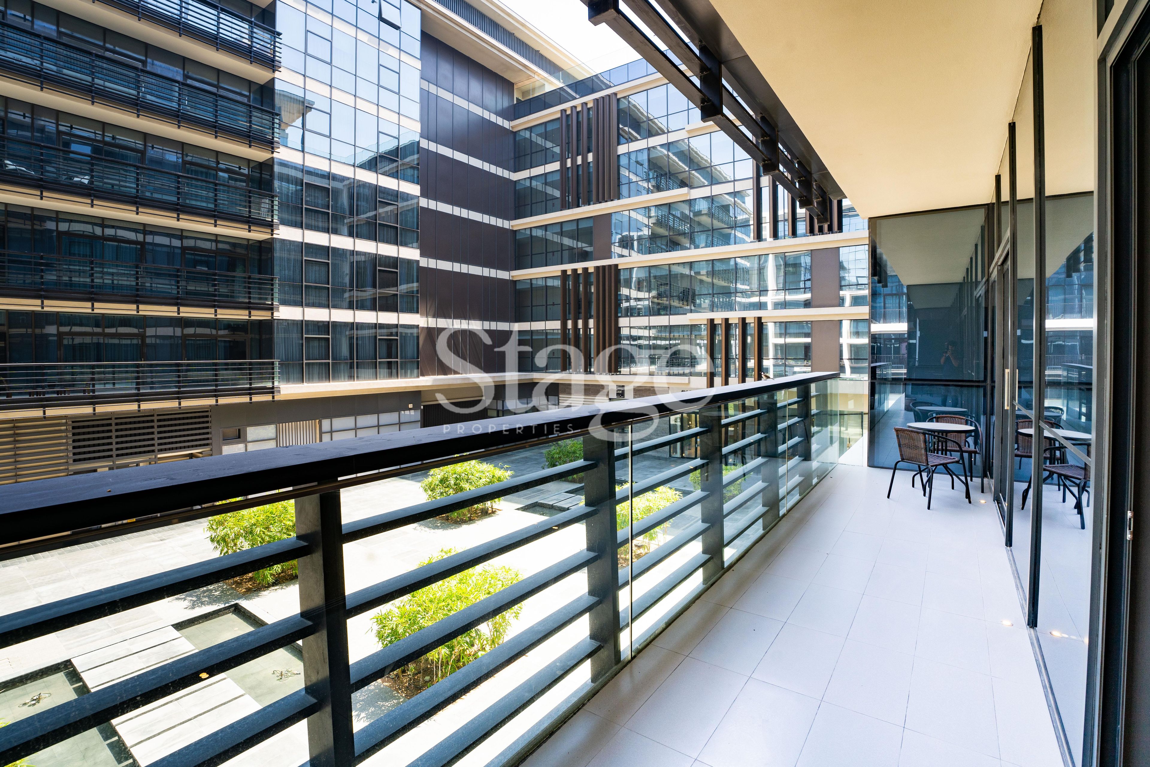 1 bedroom apartment for Sale in City Walk, Dubai AP7874S