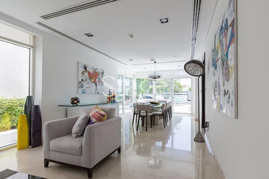 4 bedrooms Villas for Sale in Al Sufouh, Dubai VI7762S