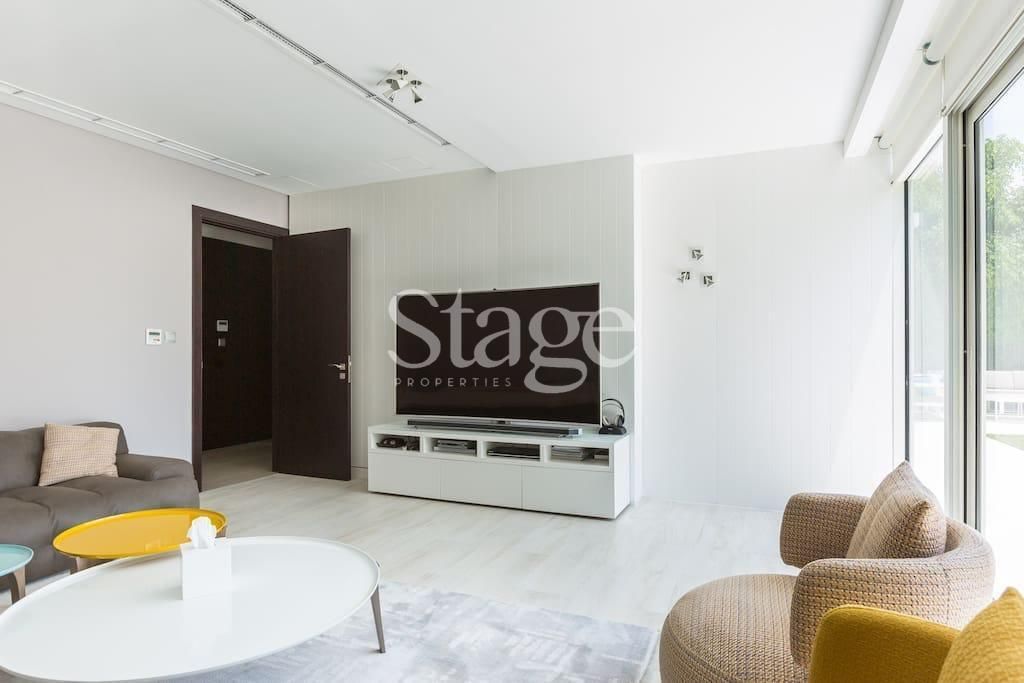 4 bedrooms Villas for Sale in Al Sufouh, Dubai VI7762S