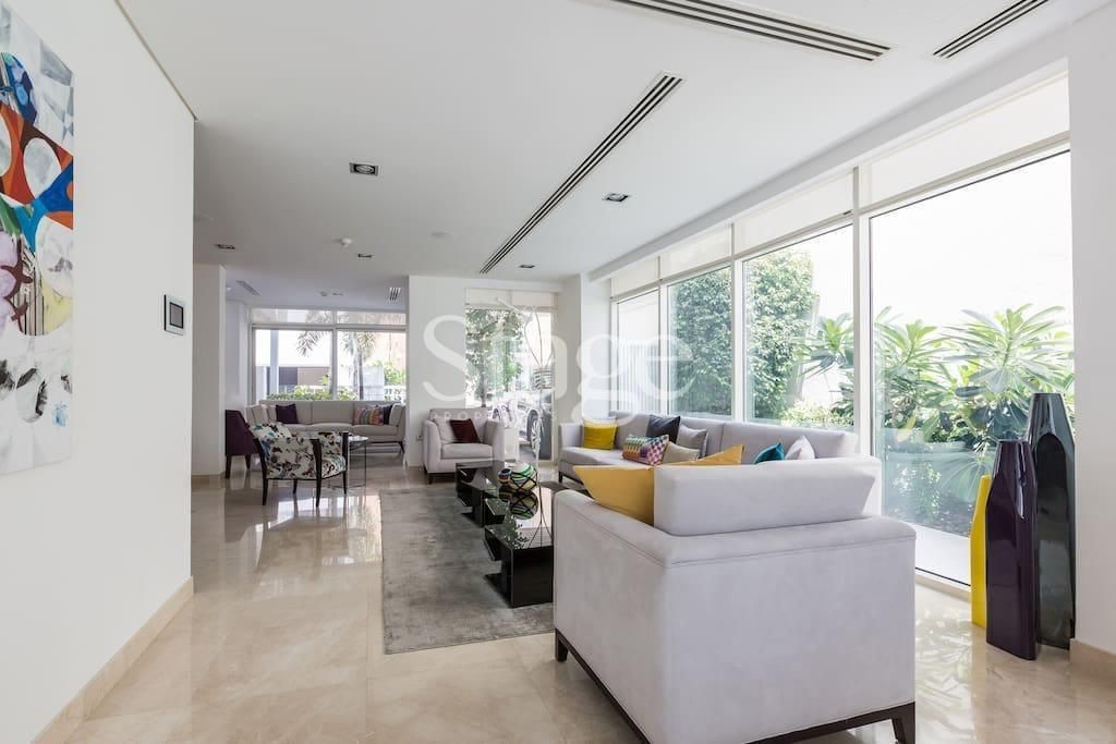 4 bedrooms Villas for Sale in Al Sufouh, Dubai VI7762S