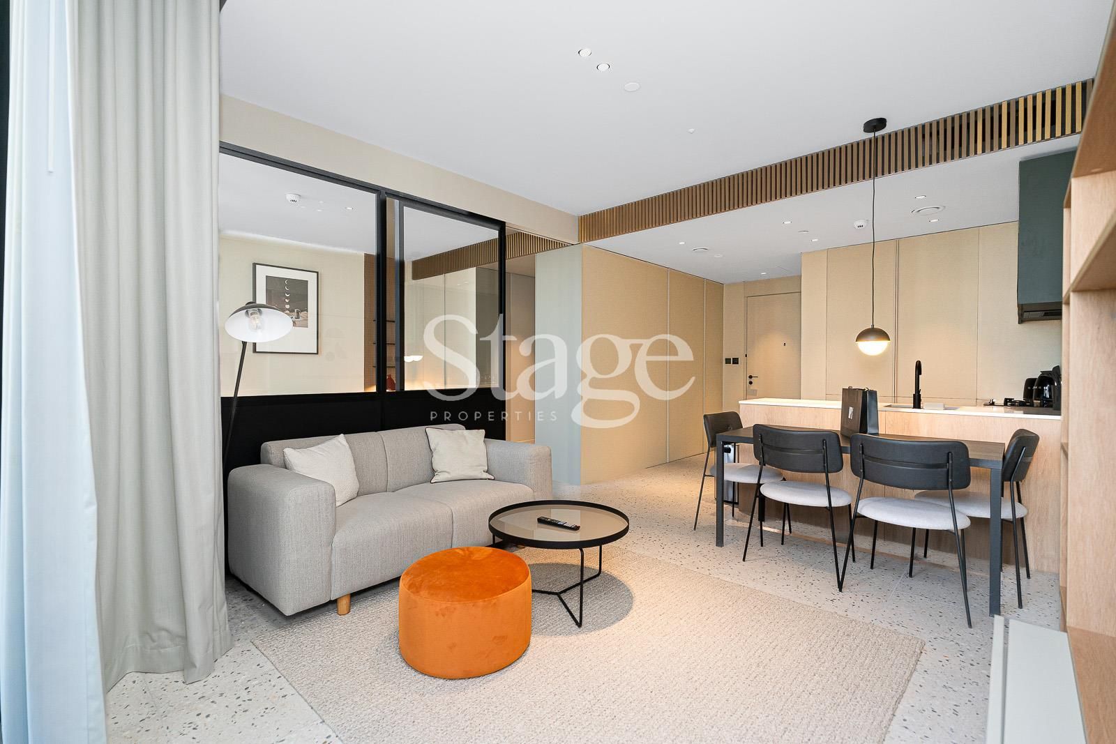 1 bedroom apartment for Sale in Business Bay, Dubai AP9248S