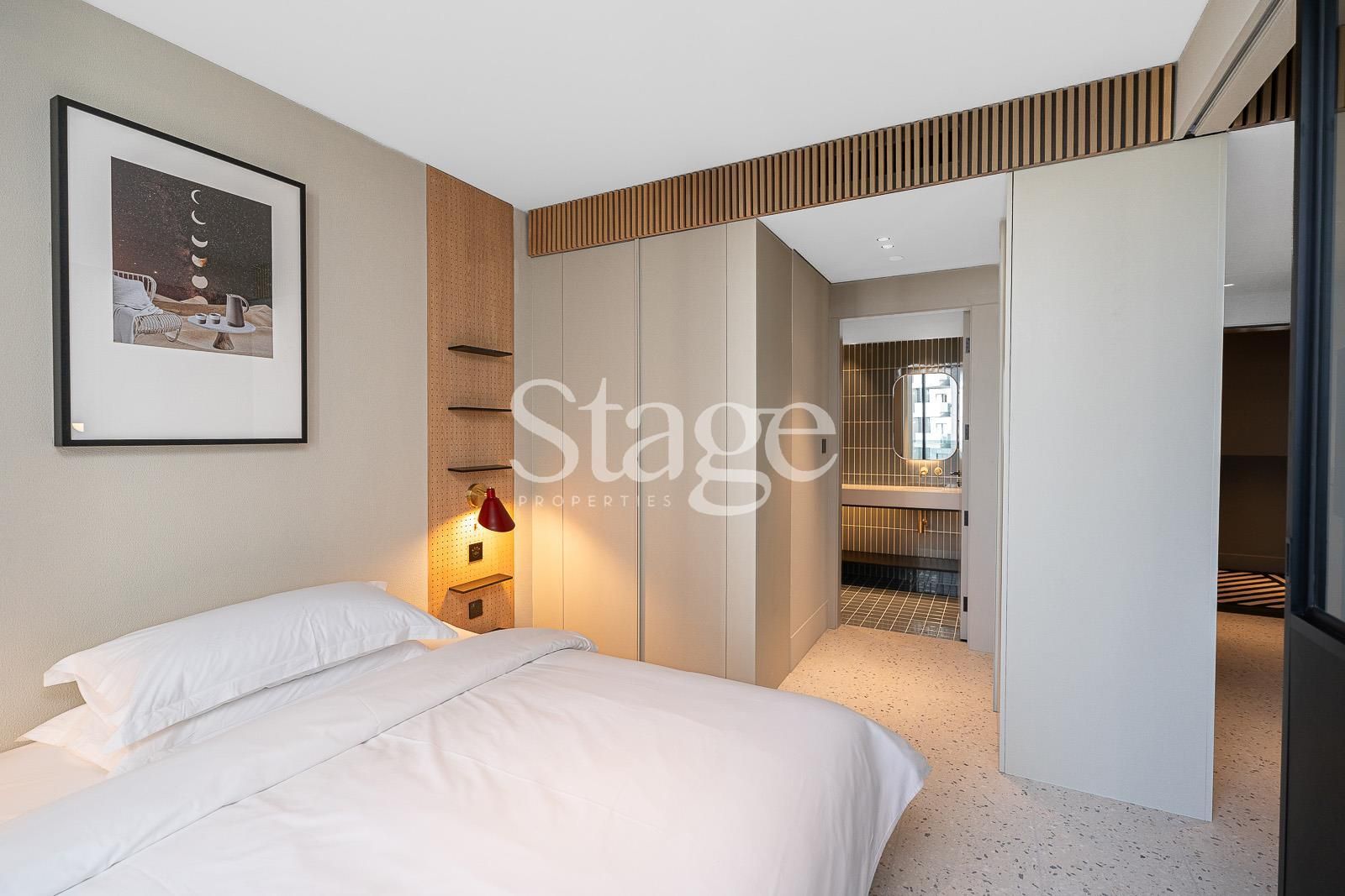 1 bedroom apartment for Sale in Business Bay, Dubai AP9248S