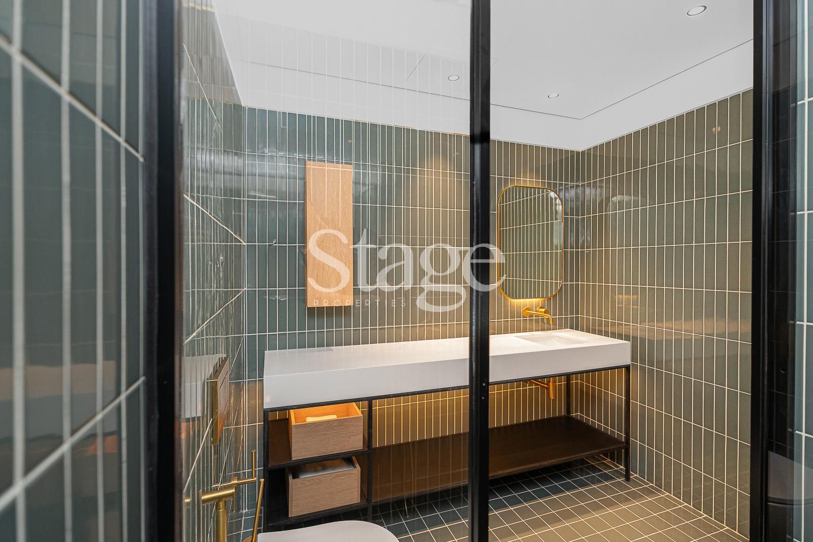 1 bedroom apartment for Sale in Business Bay, Dubai AP9248S