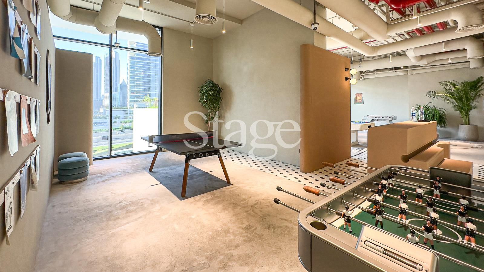 1 bedroom apartment for Sale in Business Bay, Dubai AP9248S