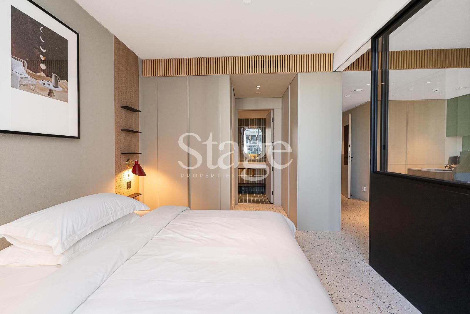 1 bedroom apartment for Sale in Business Bay, Dubai AP9248S