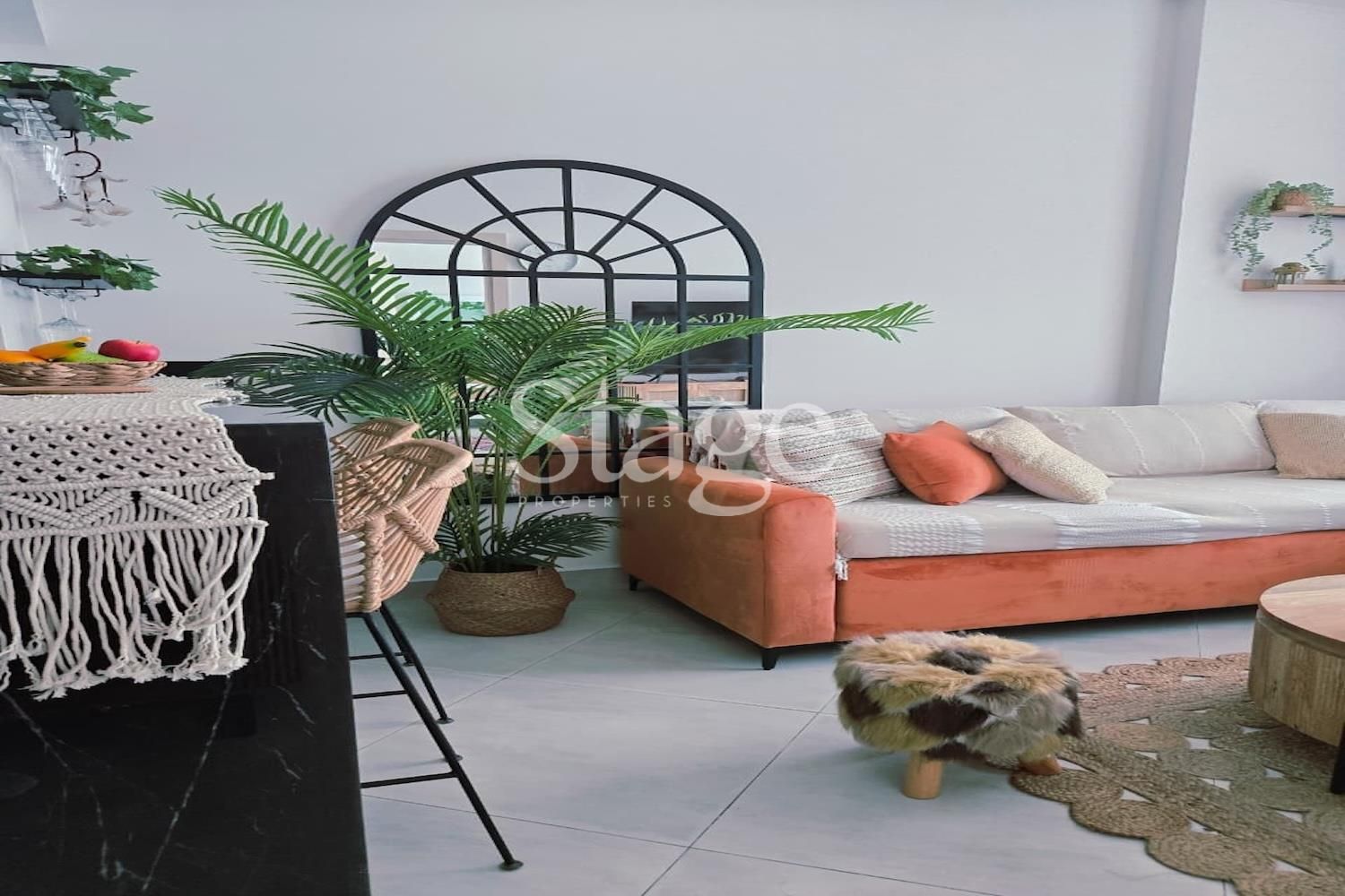 Fully Furnished | Modern 1 BR | Prime Location