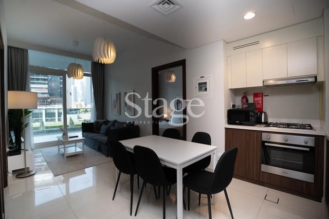 2 bedrooms apartment for Rent in Business Bay, Dubai AP9300L