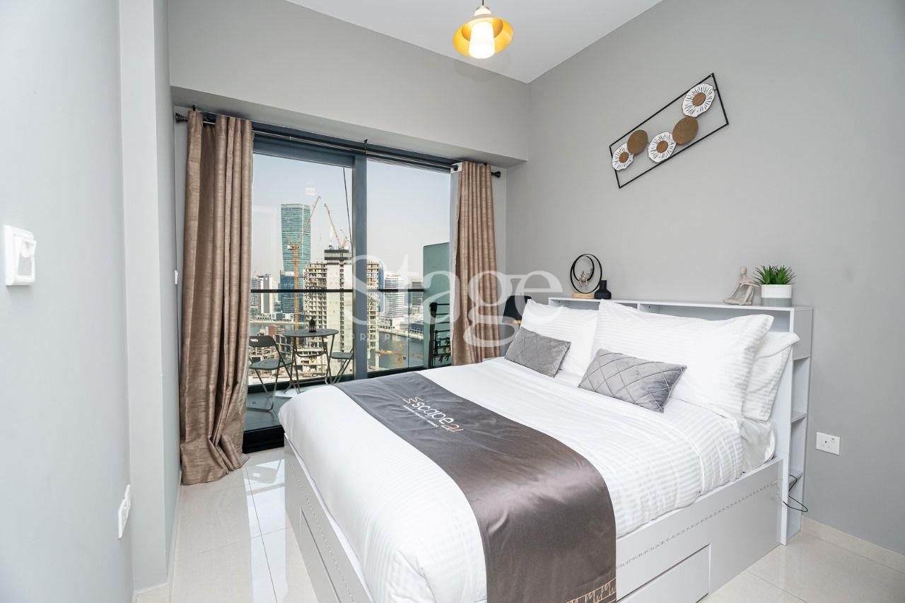 1 bedroom apartment for Rent in Business Bay, Dubai AP7526L