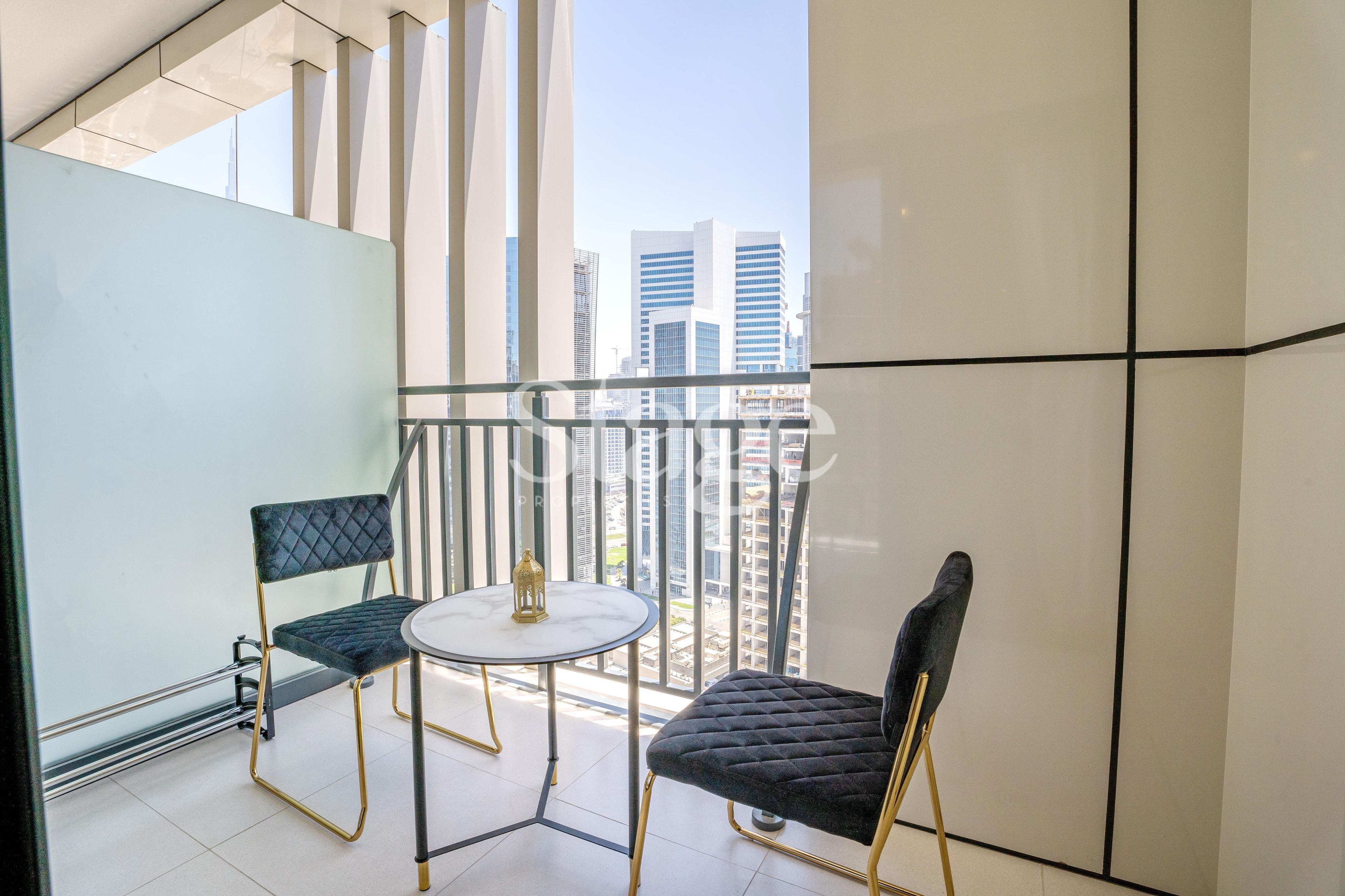1 bedroom apartment for Rent in Business Bay, Dubai AP7526L