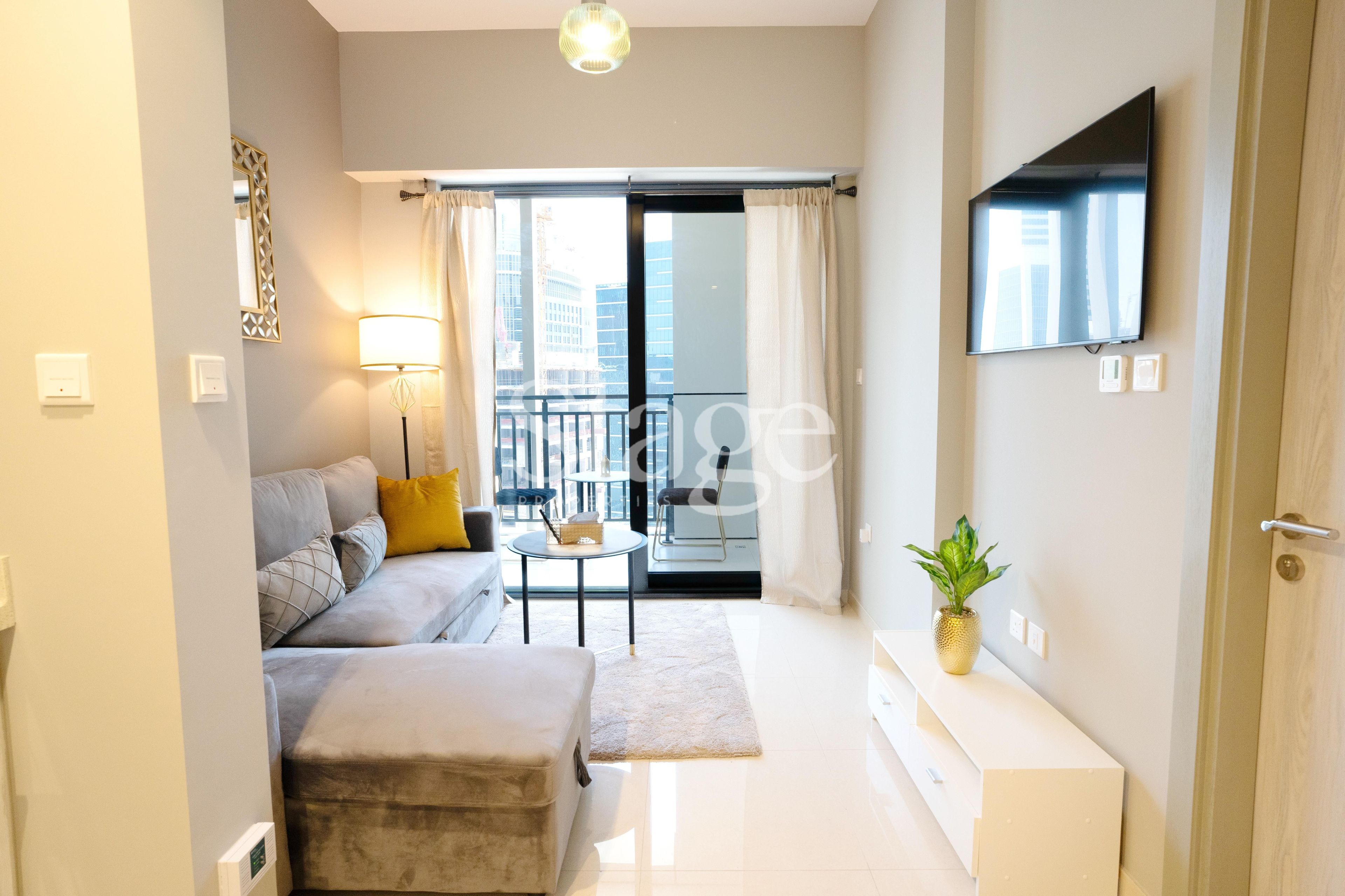 1 bedroom apartment for Rent in Business Bay, Dubai AP7526L