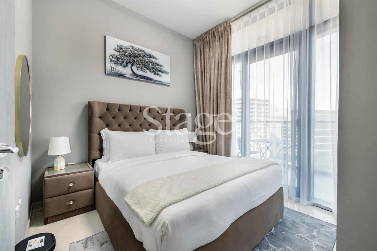 1 bedroom apartment for Sale in Business Bay, Dubai AP8080S