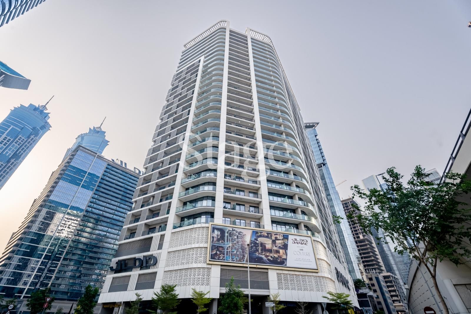 1 bedroom apartment for Rent in Business Bay, Dubai AP9546L