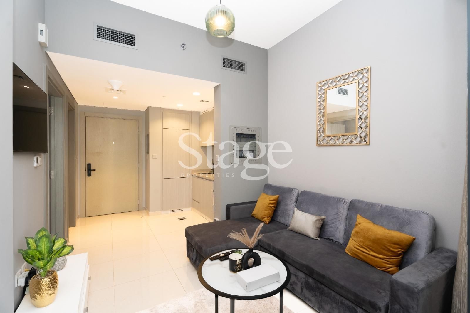 1 bedroom apartment for Rent in Business Bay, Dubai AP9546L