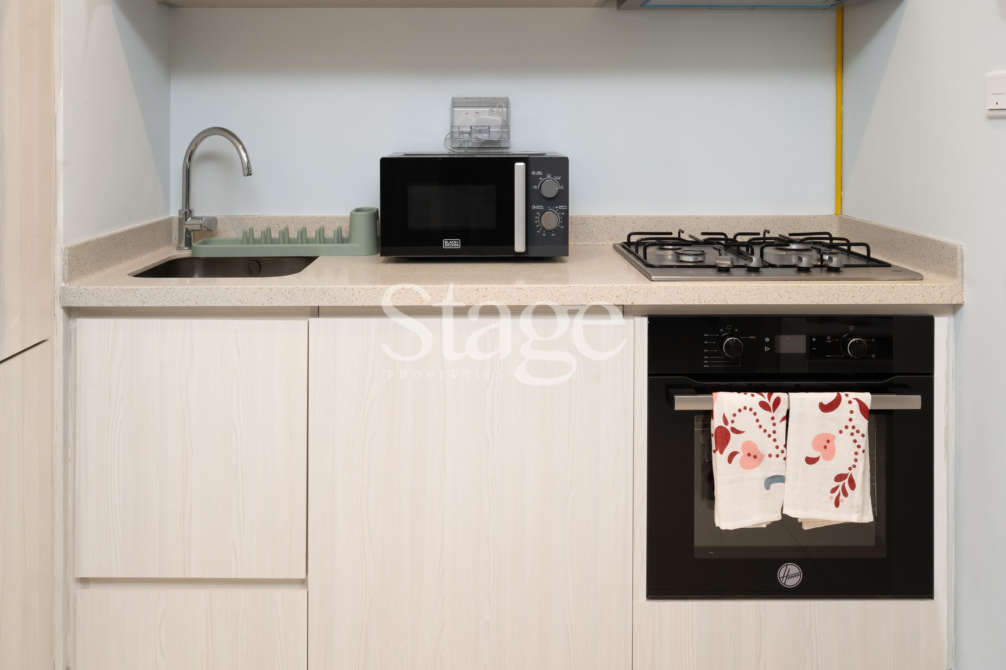 1 bedroom apartment for Sale in Business Bay, Dubai AP8080S