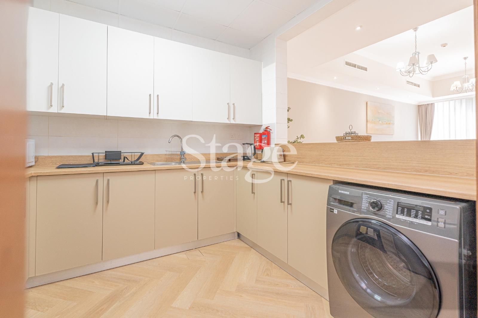 شقة من غرفة نوم للإيجار في Downtown Dubai، Dubai AP7890L