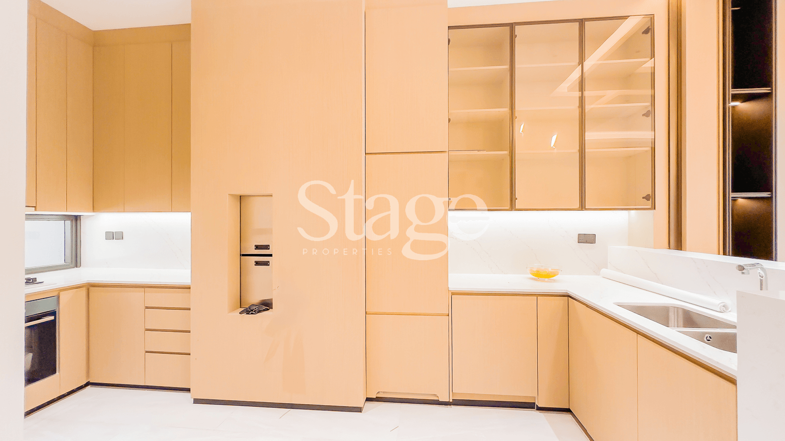 فيلا من ٤ غرف نوم للإيجار في Jumeirah Village Circle، Dubai VI8263L