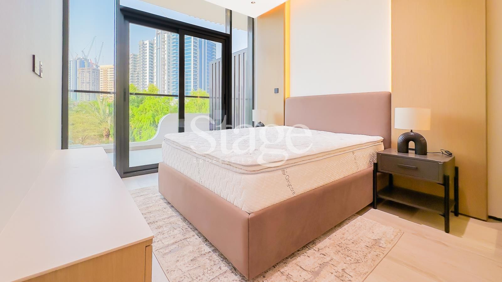 فيلا من ٤ غرف نوم للإيجار في Jumeirah Village Circle، Dubai VI8230L